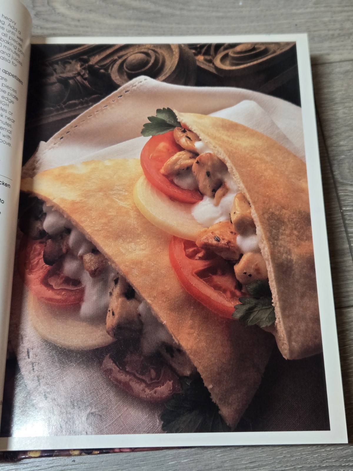 The Pleasures Of Cooking – 10 Cookbooks In One, 608 Pages, great Condition, 1993