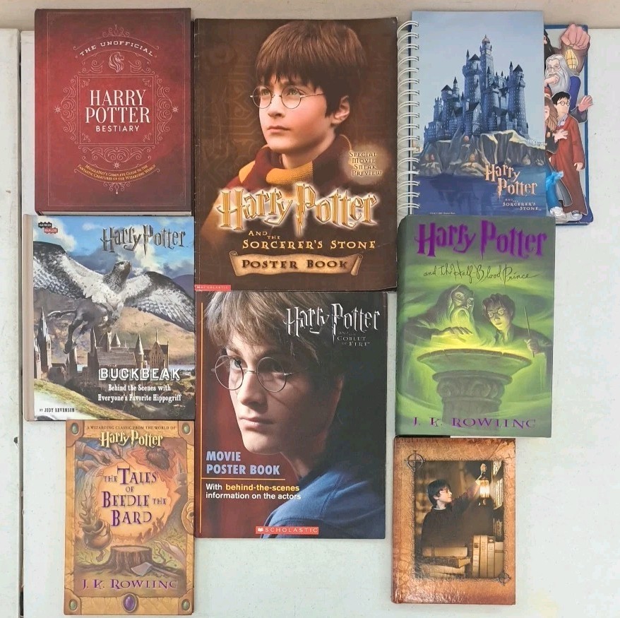 Lot Of 8 Harry Potter Books & Booklets-Posters-Half Blood Prince 1st-ETC