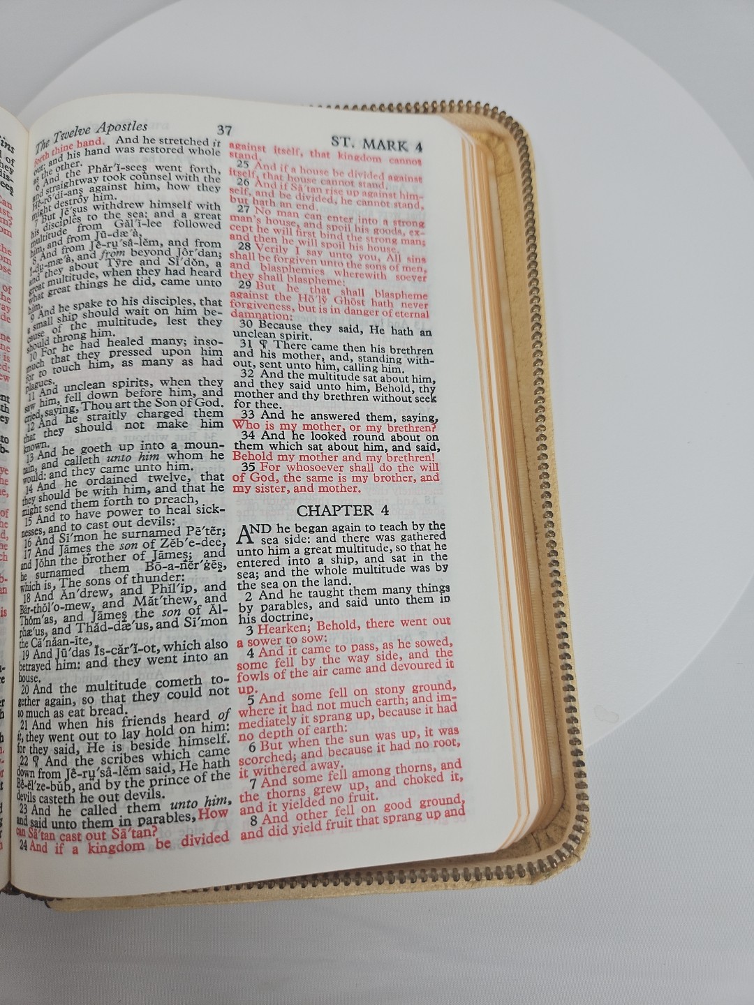 1950 World Publishing Bible White Cover, Zipper, Name Imprinted On Cover Cross