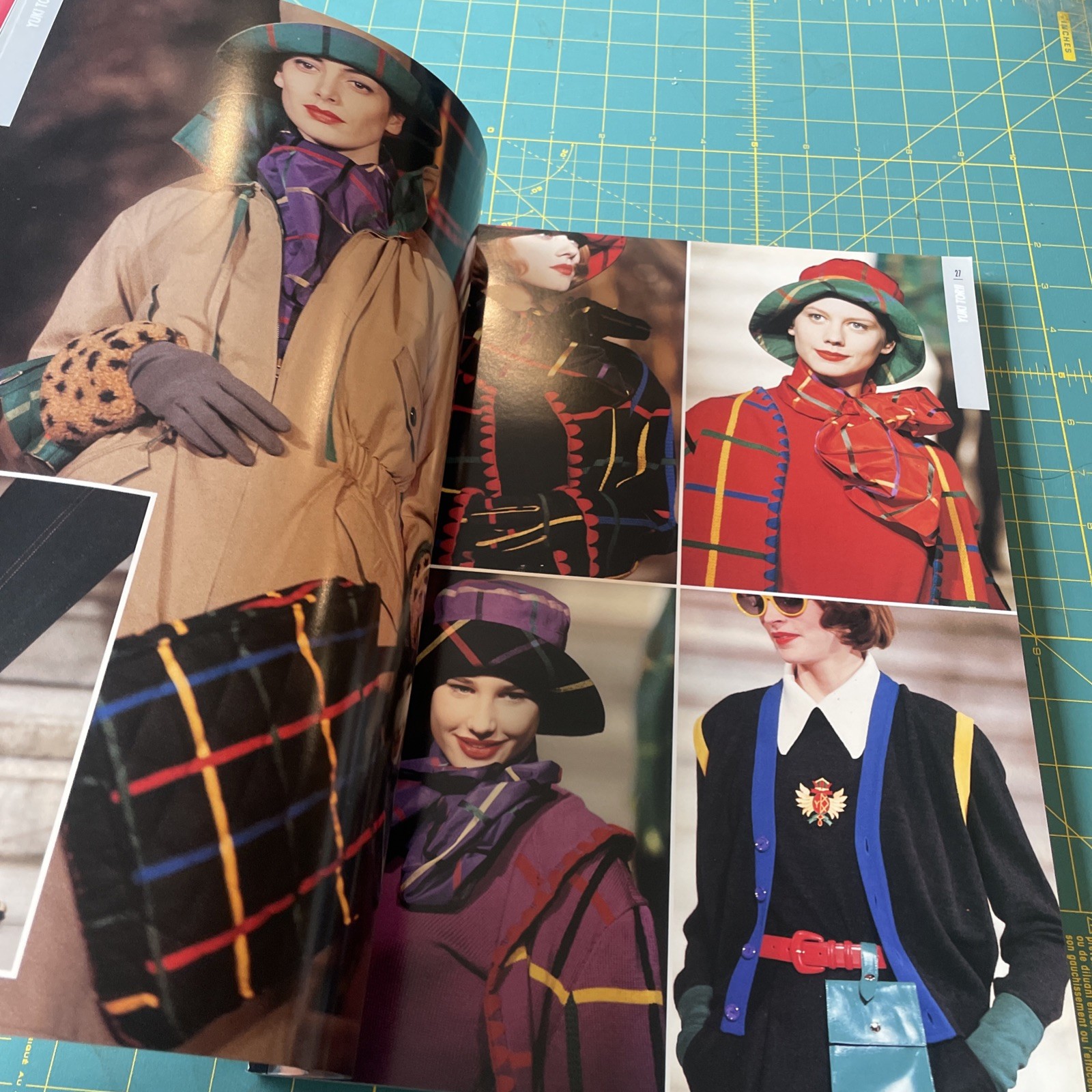 Fashion Preview Autumn/Winter 1990 Pret-a-Porter ACCESSORIES Runway ROCKPORT 90s