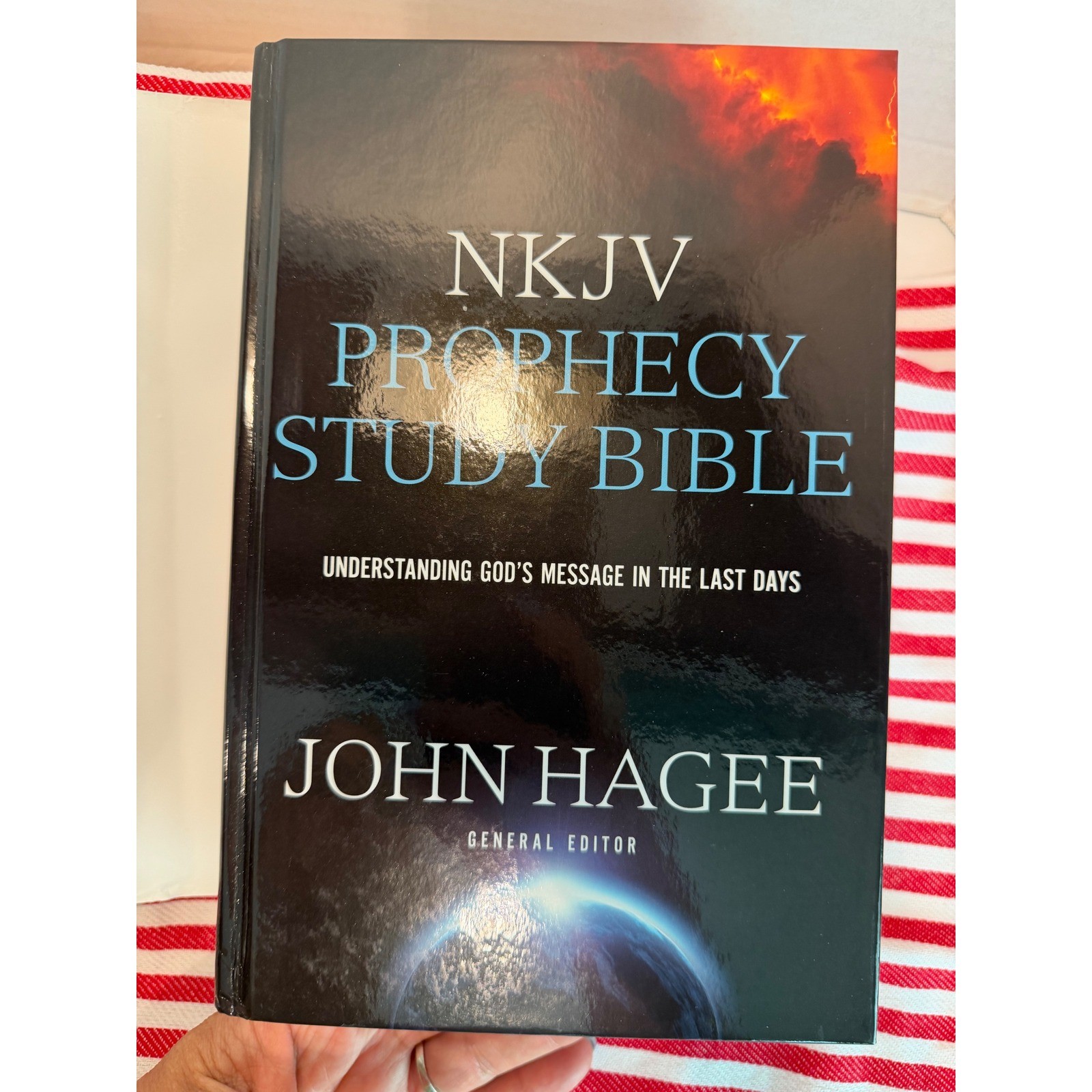 NKJV Prophecy Study Bible John Hagee Thomas Nelson Hardcover 9780718080723