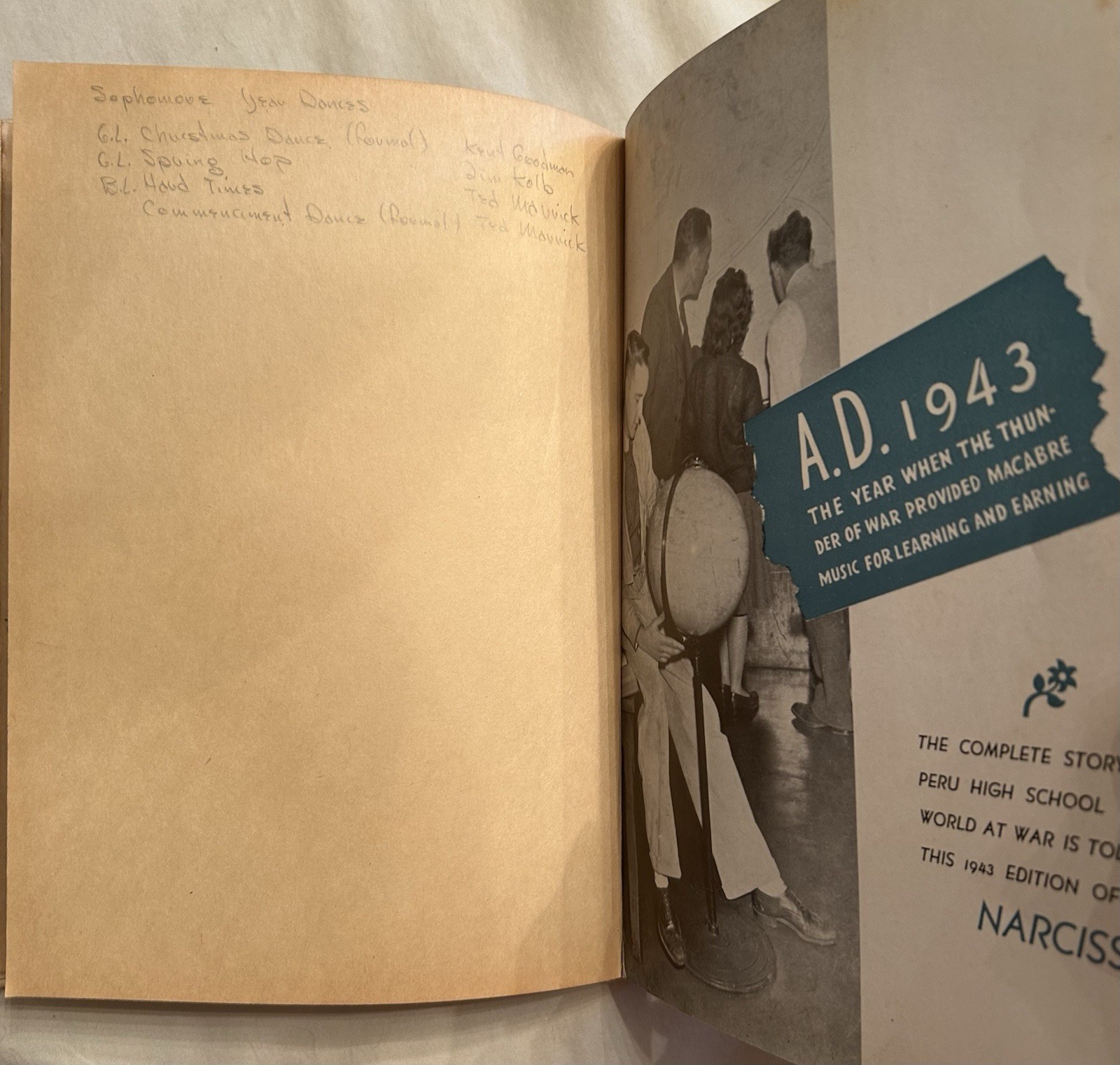 Vintage 1943 Yearbook The Narcissus Peru High School Indiana – War Time