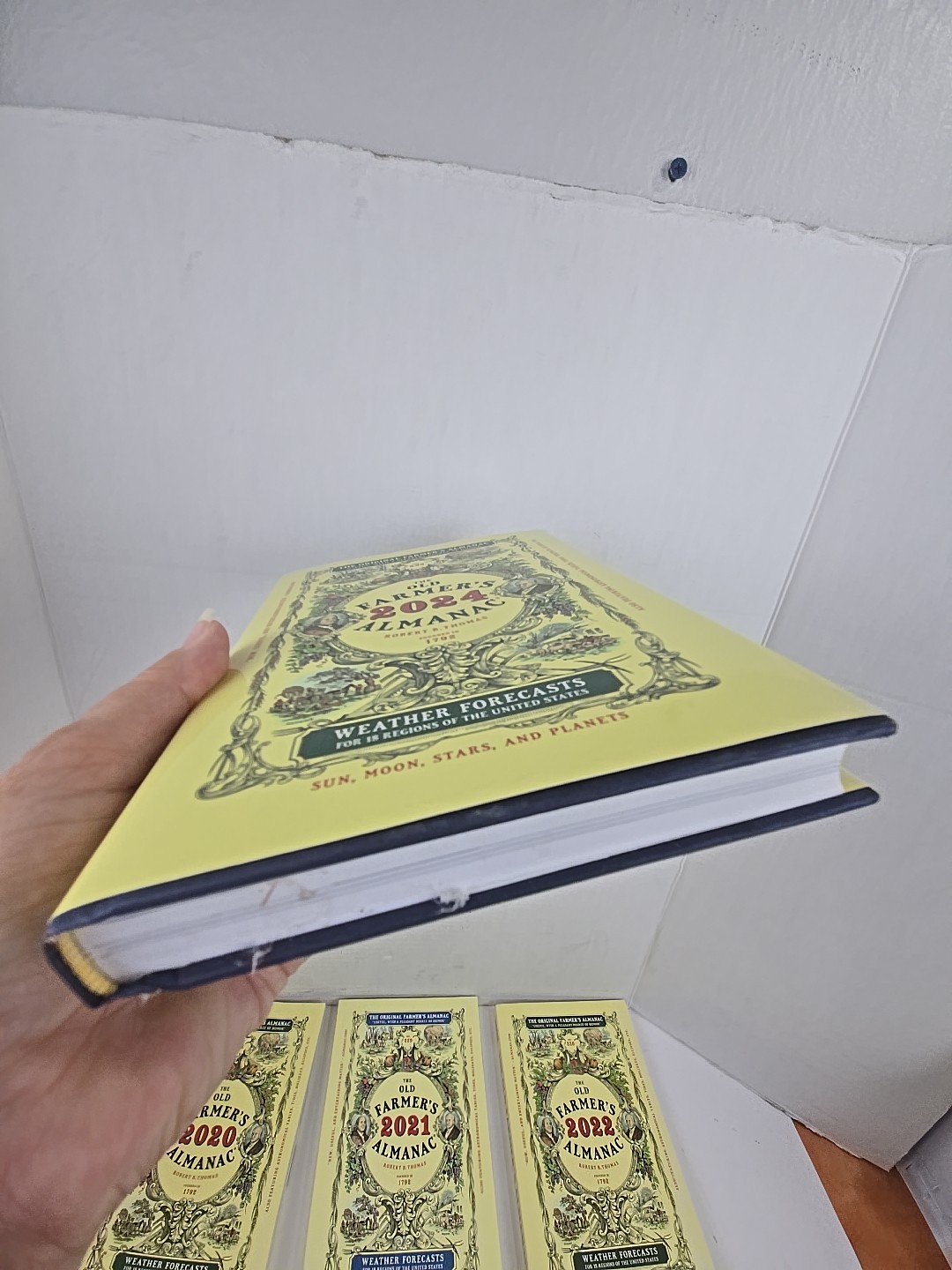 Lot Of 6 The Old Farmer&rsquo;s 2021 Through 2025 Almanacs 3 Soft And 3 Hardback NEW