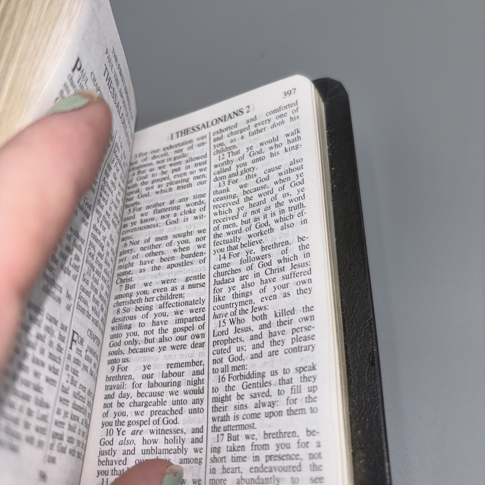 Deluxe Pocket New Testament with Psalms and Proverbs by Not Available (2010,…