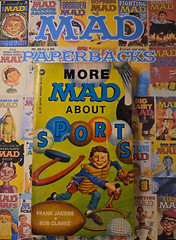 MAD Magazine Paperback Book: MORE MAD ABOUT SPORTS 1977 Warner 4th Print VG