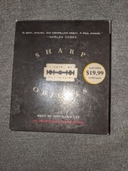 Sharp Objects: A Novel – Audio CD By Flynn, Gillian – VERY GOOD