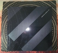 Bernstein & Andriulli V18 Design Groundwave Corp New Media Art Book Photography