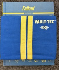 Fallout The Vault Dweller&rsquo;s Official Cookbook Gift Set With Apron New No Box