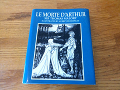 LE MORTE D&rsquo;ARTHUR BY SIR THOMAS MALORY