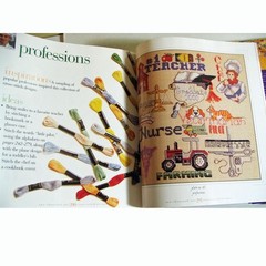 2001 Cross Stitch Design The Essential Reference Book, Hardcover, 334 Pages