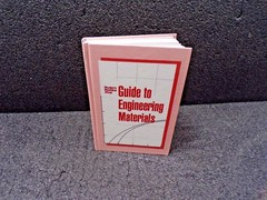 Guide to Engineering Materials Machining & Manufacturing Ref., 380 Pages(TS)