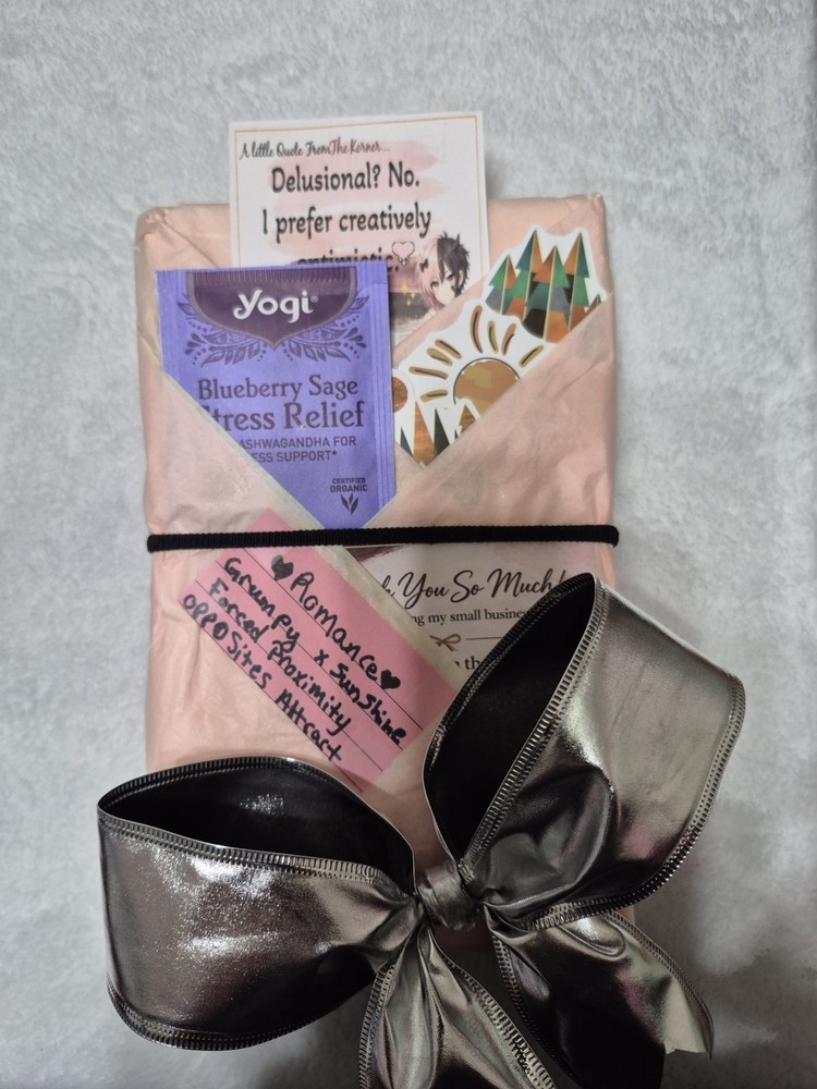 📚 Cozy Book Bundle Gift Set | Self Care Box for Book Lovers