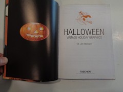 Halloween: Vintage Holiday Graphics by Ed. Jim Heimann Taschen Softcover
