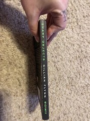 Sharp Objects : A Novel by Gillian Flynn (2007, Trade Paperback)