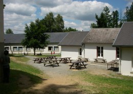 Colonie de vacances, séjours, classes de découvertes, famille, Crocq : extérieur