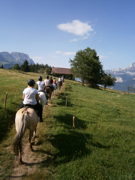 Colonie de vacances enfants, Combloux, équitation 4, oul, été 2017